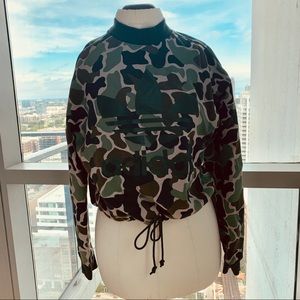 adidas trefoil cropped camo sweatshirt.